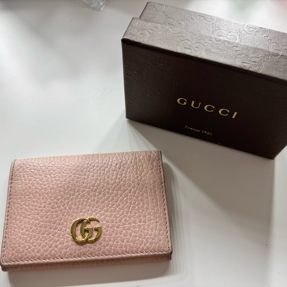 Gucci Light Pink Interlocking GG Leather Card Holder